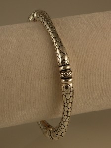 Silver Stretch Bracelet Snake Imprint-
